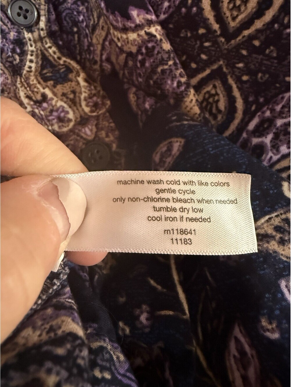 Lane Bryant Blue & Purple Paisley V-Neck Button Front Blouse Sz. 18 Plus - Picture 6 of 7